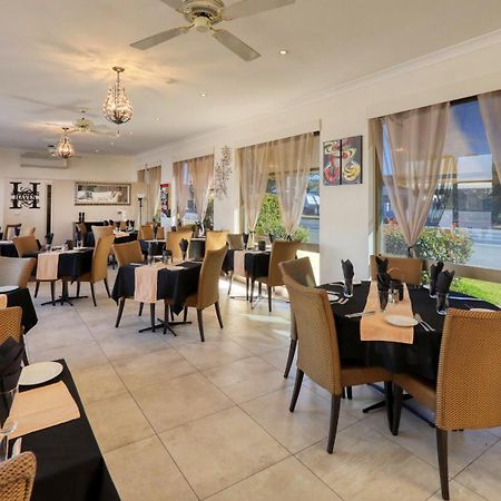 Silver Haven Motor Inn Broken Hill Dış mekan fotoğraf