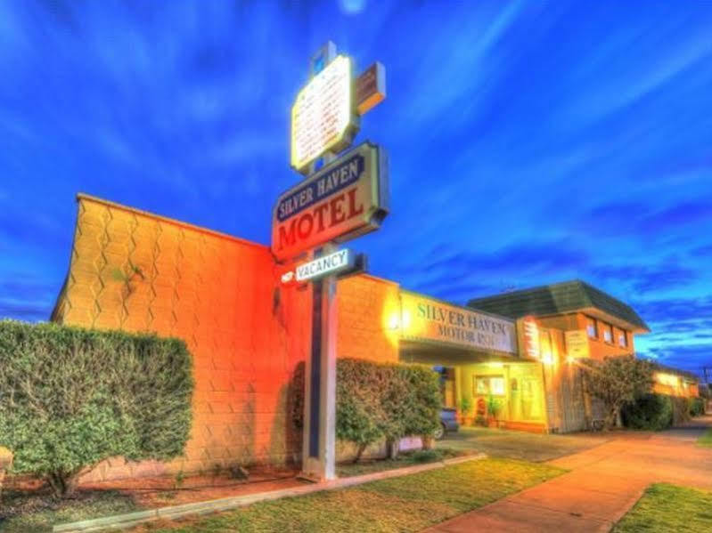 Silver Haven Motor Inn Broken Hill Dış mekan fotoğraf